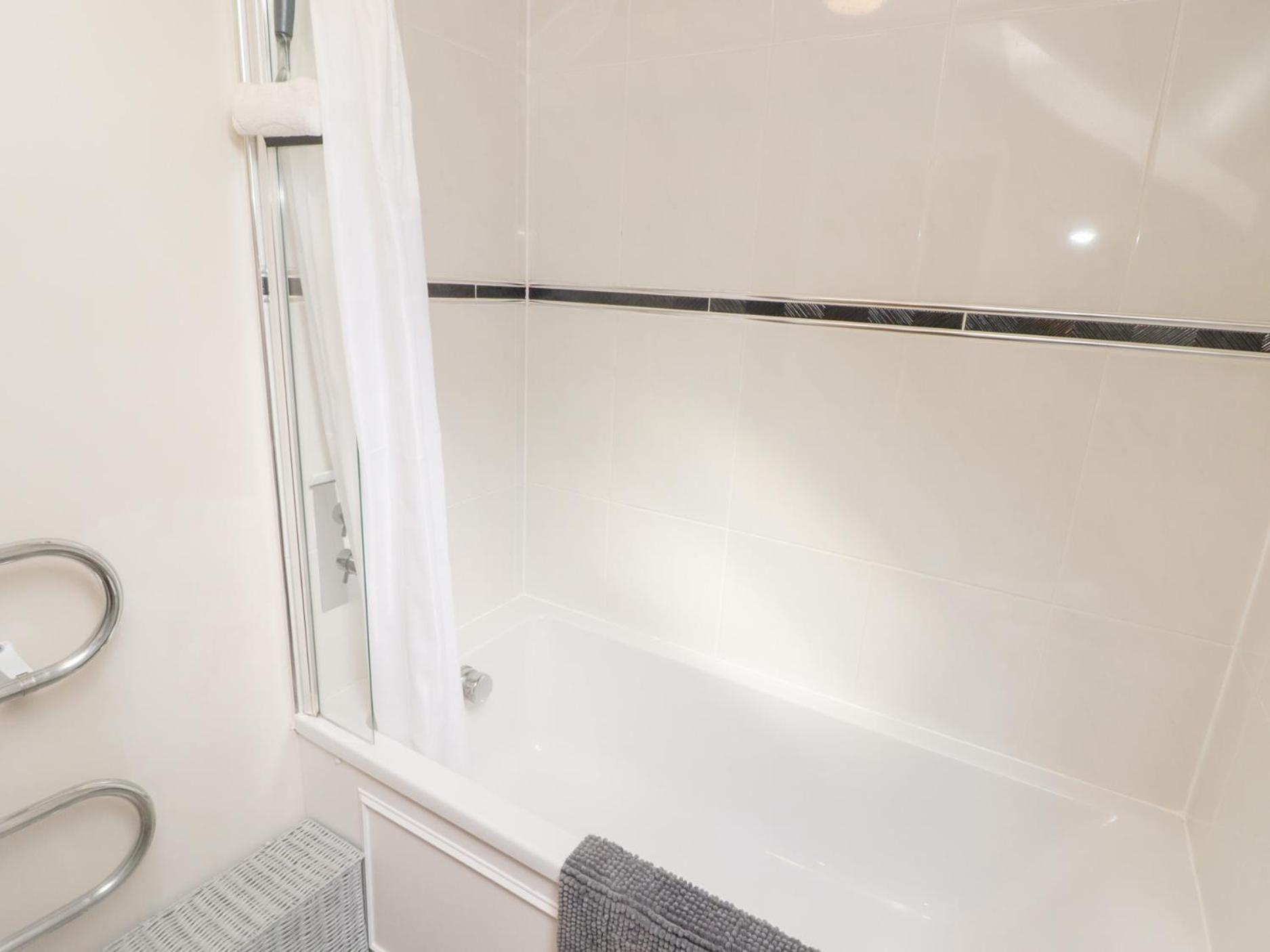 Daffodil Apartment Tenby Eksteriør billede